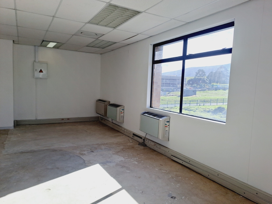 To Let commercial Property for Rent in Plattekloof Western Cape